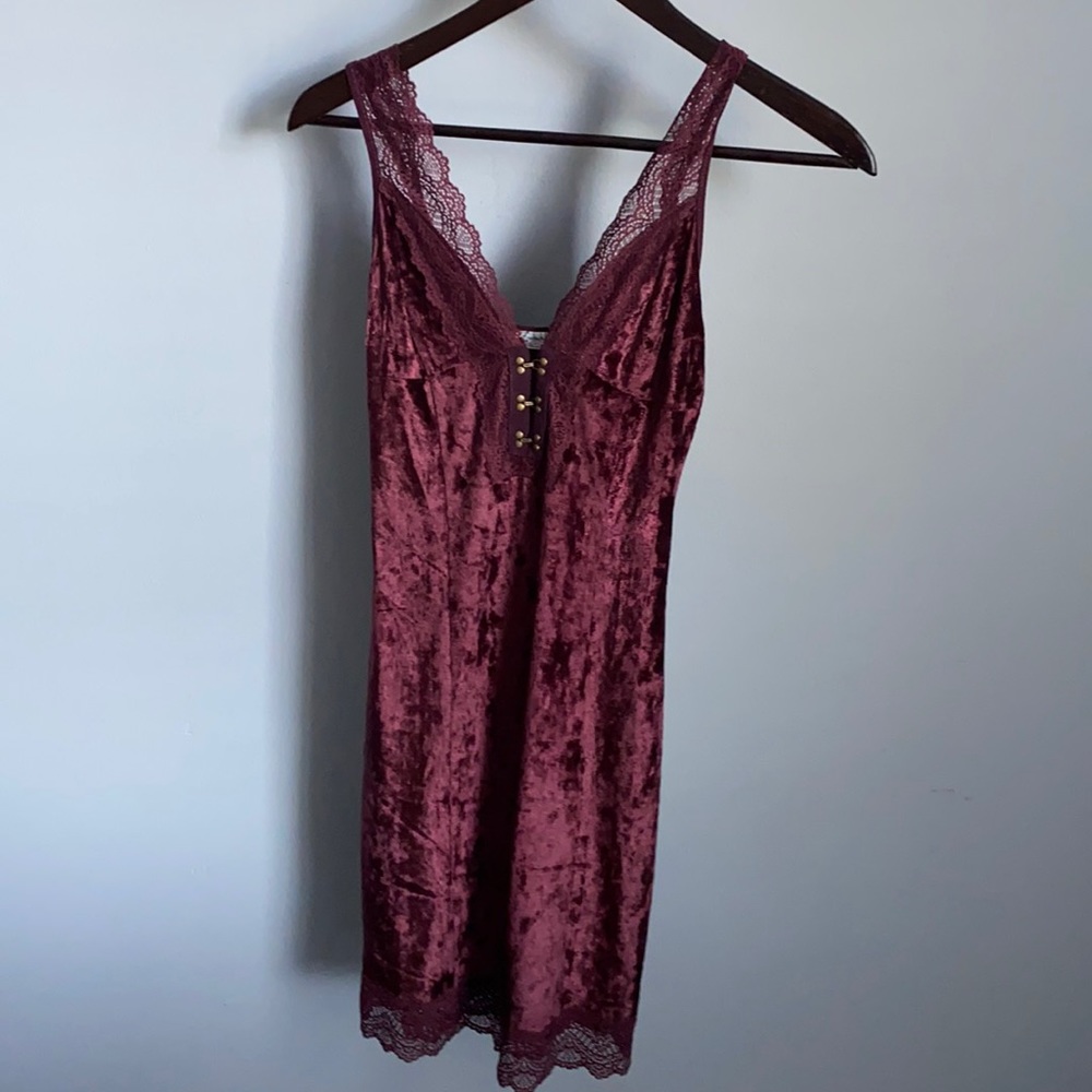 NWT! Free People Ladies Garnet Empress - Picture 1 of 5